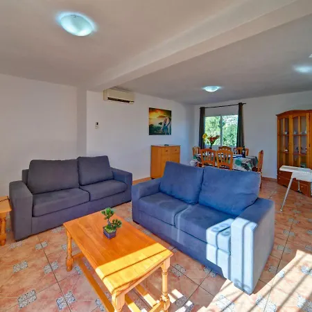 Canuta Baja 4 By Interhome *